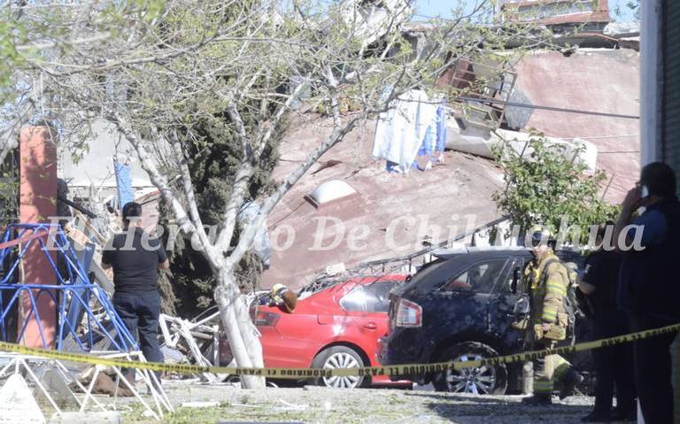 Explosión en casa de la Infonavit Insurgentes: Rescatan a cuatro personas  atrapadas - El Sol de Parral | Noticias Locales, Policiacas, sobre México,  Chihuahua y el Mundo